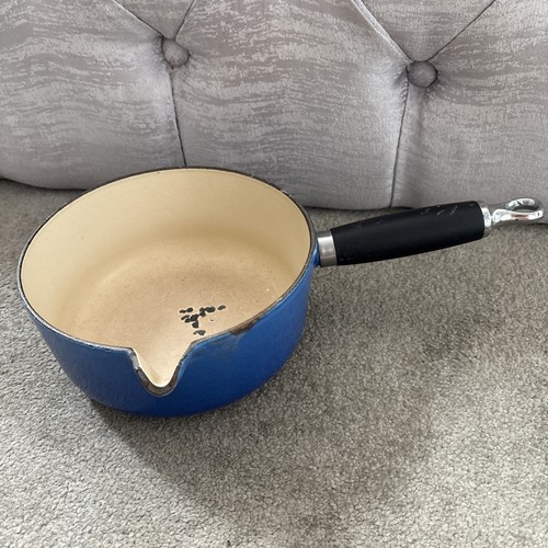 Creuset cast iron pan - le,