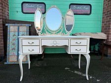 French style dressing table