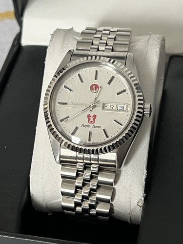 Rado purple horse - white, dial