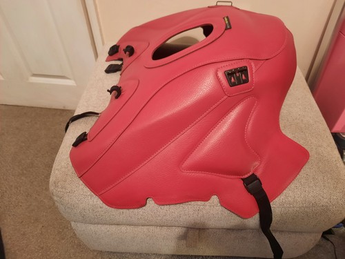 Genuine red bagster tank - genuine,