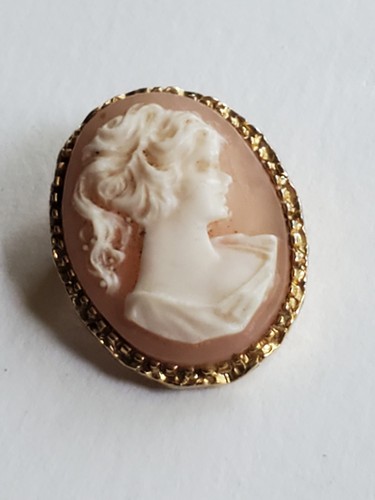 Vintage goldtone metal cameo - vintage,