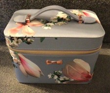 Ted Baker Opulent Crush Make