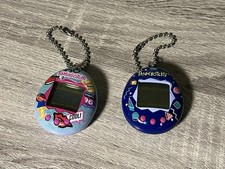 2 x Bandai Tamagotchi