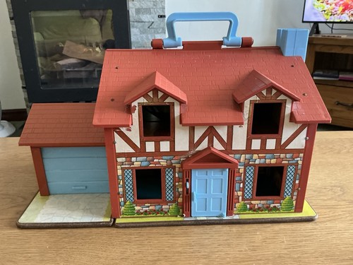 Fisher price tudor dolls house - tudor,