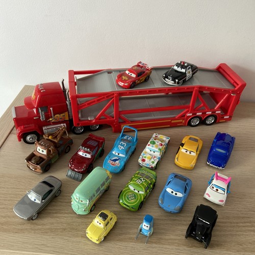 Disney cars mack hauler - mack,