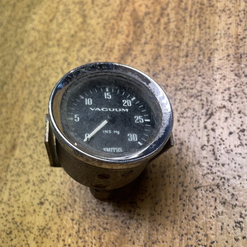 Smiths 52mm vintage vacuum - smiths,