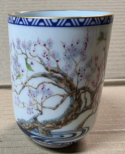 Franklin mint porcelain birds - porcelain,