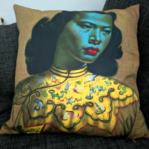 Cushion cover and - cushion,