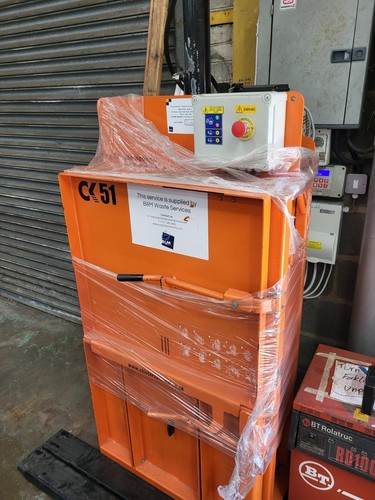 Waste compactor baler ck - -, 51