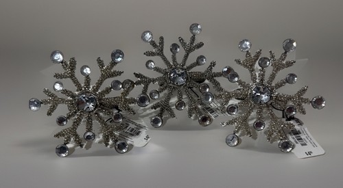 Snowflake shape beaded napkin - beaded,