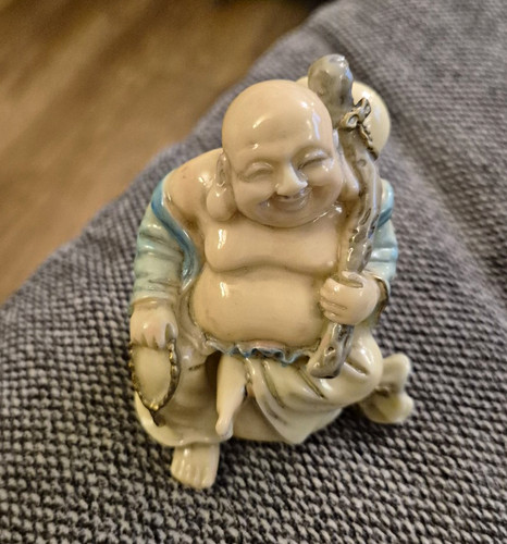 Small laughing buddha figurine - small,
