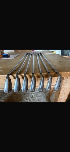 Wilson deep red distance - wilson,