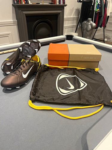 Nike mercurial vapor cr7 se - nike,
