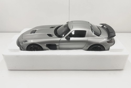 Minichamps mercedes sls - minichamps, 1:18