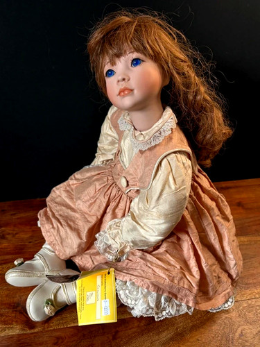 Celia doll company claudia - celia,