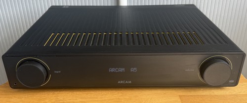 Arcam integrated amplifier - a5,