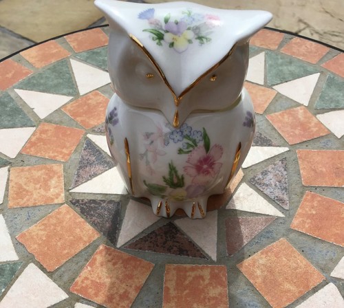Aynsley cottage garden owl - aynsley,