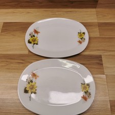 Set of 2 Vintage JAJ Pyrex