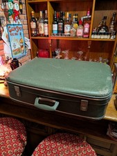 Mid-Century Emerald Traveler |