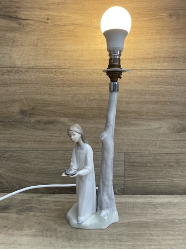 Nao lladro porcelain figure - nao,
