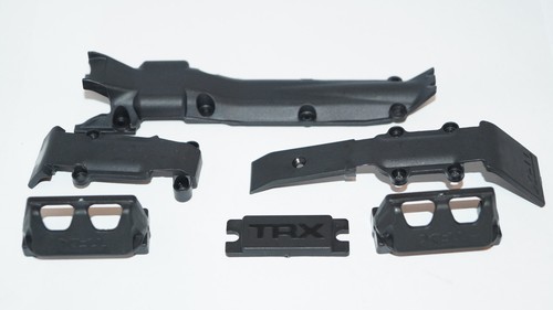 Traxxas skidplate set front - set,