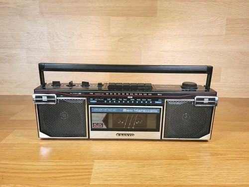 Vintage sanyo m7020 fm - vintage, am/fm