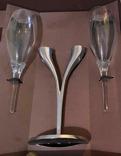 Moet chandon champagne - moet,