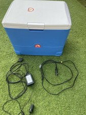 Portable Camping Fridge Igloo 12volt Car & 240v