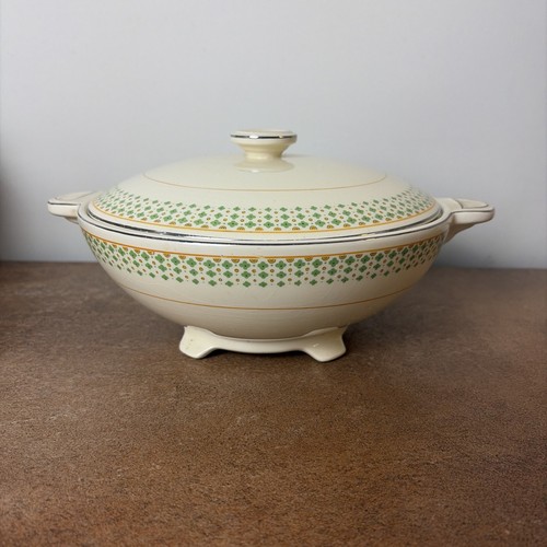 Vintage 1940s new hall pottery - new,