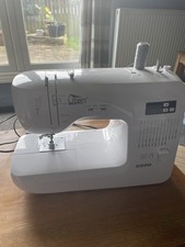 Uten 2200 Sewing Machine