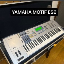 YAMAHA MOTIF ES6 Synthesizer
