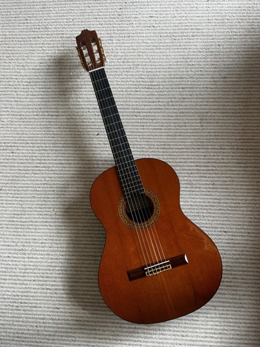 Alhambra classical guitar - 5p,