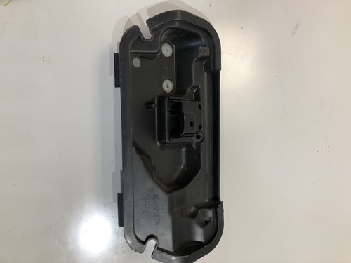 Yamaha 4c8 plastic engine - r1,