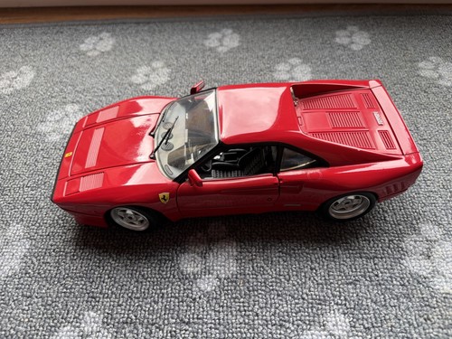 Hot wheels ferrari 288 - 1:18,