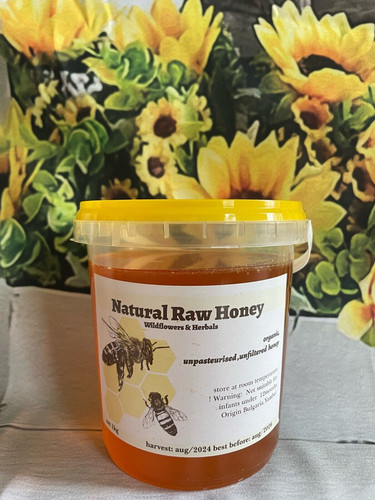 Natural organic raw - organic,