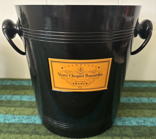Black metal ice bucket - metal,