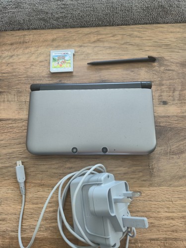 Nintendo 3ds handheld - nintendo,