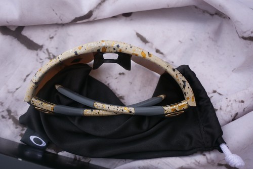 Oakley splatter sand frame - sand,