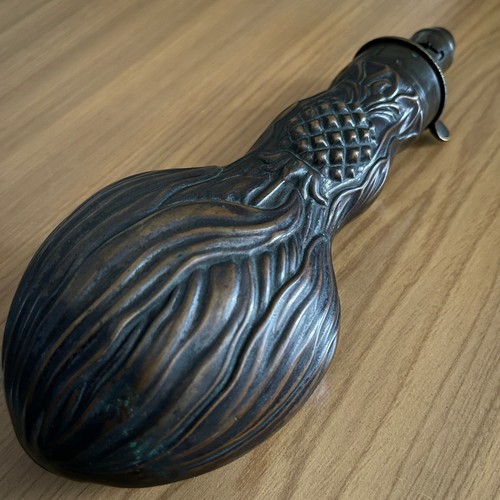Fine bartram powder flask - bartram, co