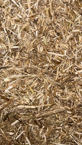 Chopped straw bedding dust - chopped,