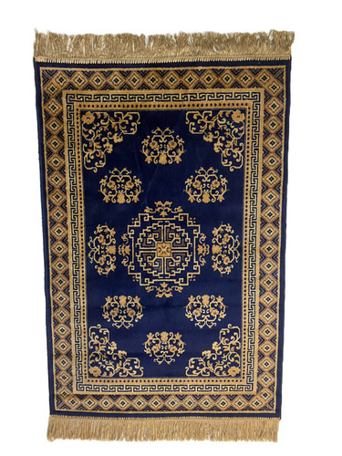 Small hand knotted chinese - small,