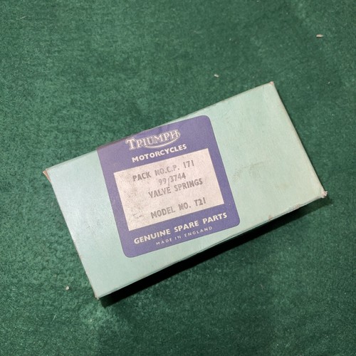 Triumph 3ta t21 cp171 valve - 3ta,