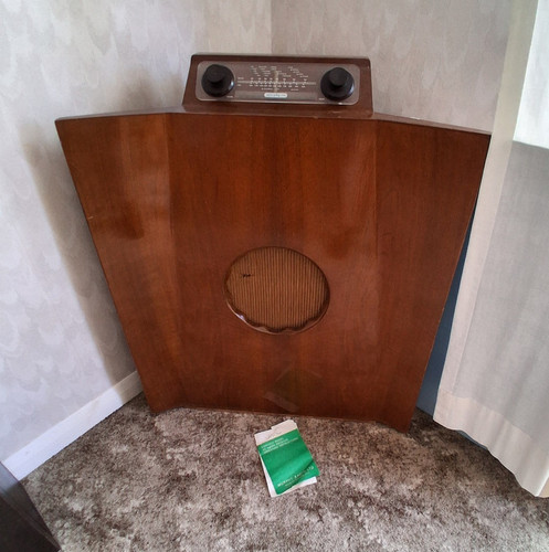 Murphy 1930s brown wooden - murphy,