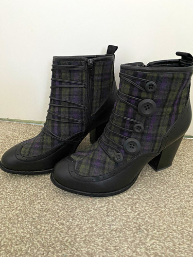 Joe browns women - joe, plaid
