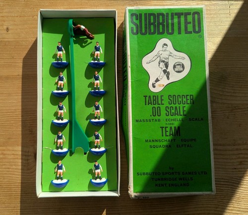 Subbuteo heavyweight ref - , 17