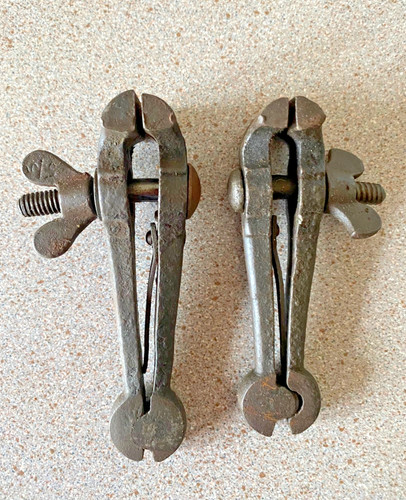Two vintage jewellers - vintage,
