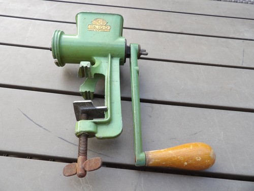 Vintage spong mincer - spong,