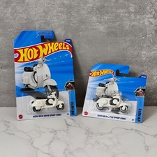 Hot Wheels Vespa 90 SS Super