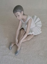 Nao Seated Ballerina by Lladro