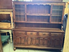 Lovely Large Oak Dresser